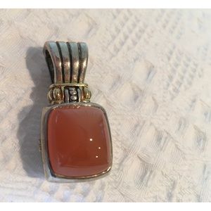 Lagos peach moonstone pendant